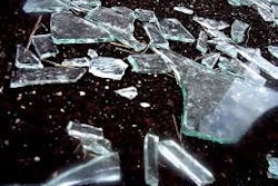 Mnet 115860 Broken Glass