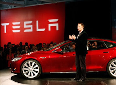 Mnet 162156 Tesla Moters Musk Lead