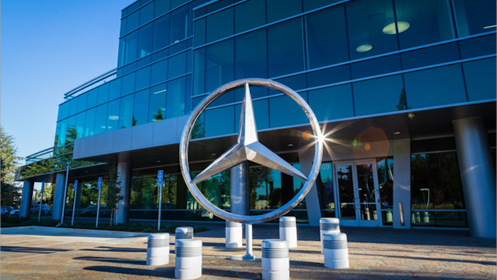 Mnet 162399 Benz Logo 0