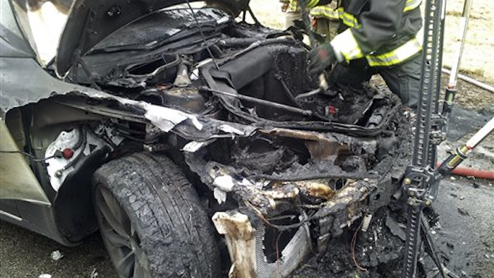 Mnet 31403 Tesla Fire2