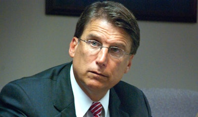 Mnet 116757 Pat Mccrory 0