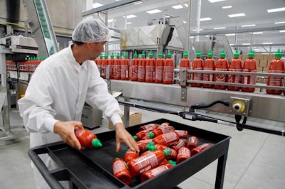 Mnet 162934 Sriracha Sauce 1