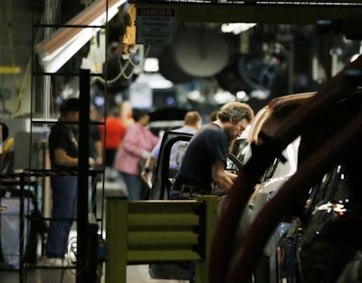 Mnet 163330 La Fi Mo Economy Manufacturing 20130716 001