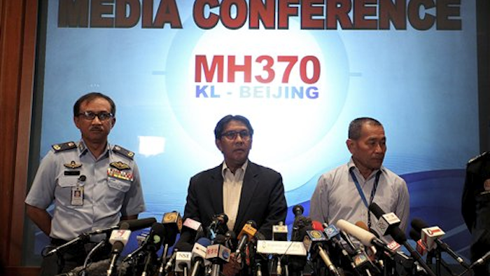 Mnet 33000 Malaysia Plane6