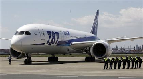 Mnet 33153 Ana Boeing