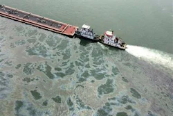 Mnet 117393 Tex Bay Oil Spill