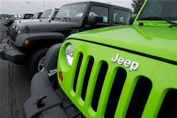 Mnet 33490 Jeep2