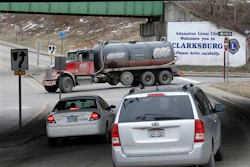 Mnet 33729 Fracking Traffic