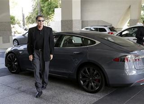 Mnet 164309 Perry Tesla 0