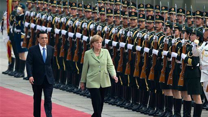 Mnet 34835 China Germany Merkel Ap