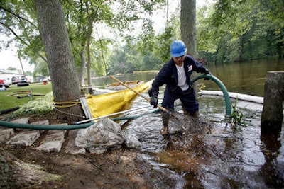 Mnet 118333 Oil Spill Oil Kalamazoo River 0