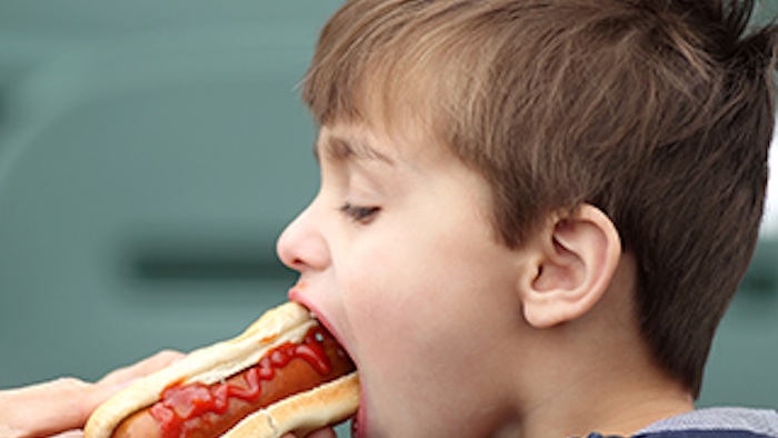 Mnet 137879 Hot Dogs Rams Lead