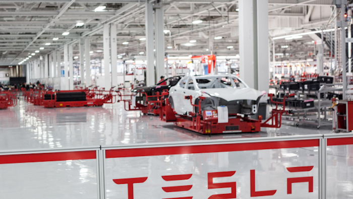 Mnet 36247 Tesla Assembly Line