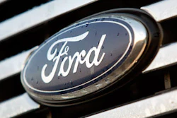 Mnet 37115 Ford Logo Opt