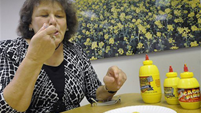 Mnet 138561 Mustard Woman Lead