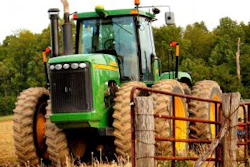 Mnet 38423 Big Farm Tractor After Plowing W490 H350 1