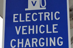 Mnet 38640 Ev Charging Station Sign Nc Zoom In 0