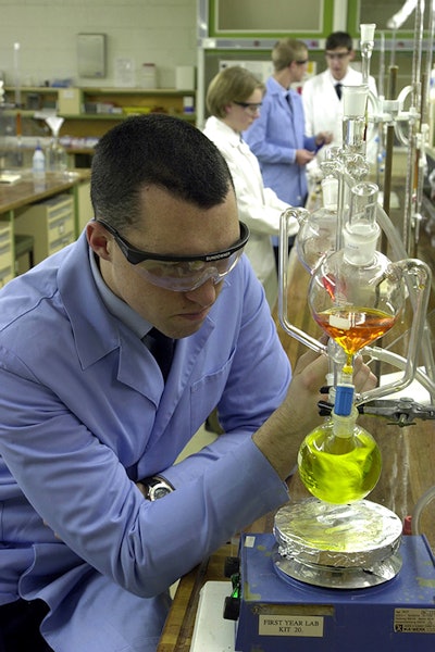 Mnet 119270 Chemist 0