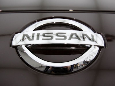 Mnet 166128 Nissan Logo 0