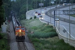 Mnet 166333 Railroad