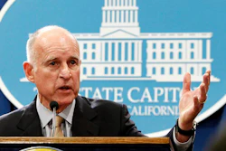 Mnet 40402 141028 Jerry Brown Ap 629 1160x629 1