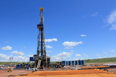 Mnet 41673 North Dakota Oil Drilling Rig Large 0