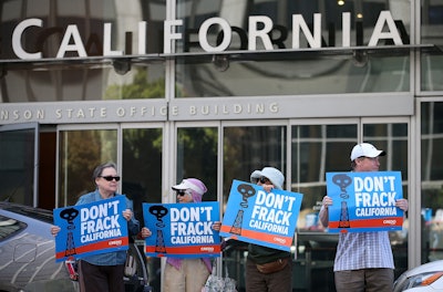 Mnet 167498 Cali Fracking 1