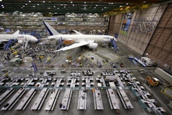 Mnet 167830 Boeing 1 1