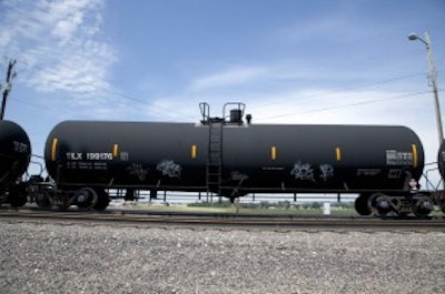 Mnet 43107 Oil Trains jpeg 0a579 306x203