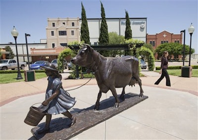 Mnet 120466 Bluebellstatue