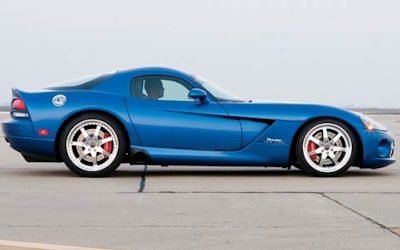Mnet 44484 112 0606 Strike Force 12z 2006 Hennessey Dodge Viper Coupe Side View