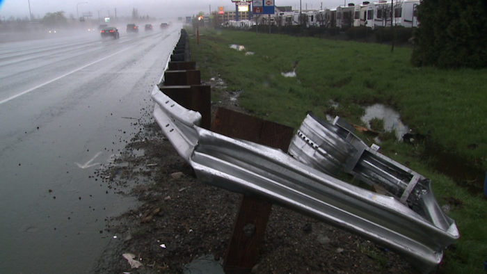 Mnet 169648 Guard Rail 1
