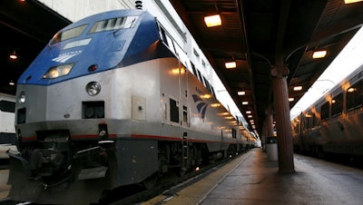 Mnet 46586 Ap Generic Amtrak Train