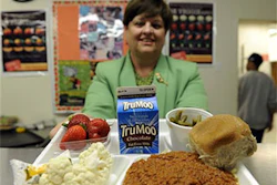 Mnet 146341 School Lunch Makeover Lead 0