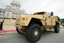 Mnet 48003 Army Vehicle