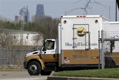 Mnet 48129 Blue Bell Truck