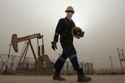 Mnet 121812 Oilwellgluy