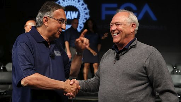 Mnet 49065 Fiat Chrysler Sergio Marchionne Uaw Dennis Williams