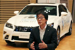 Mnet 171454 Toyota Self Driving Car Yoshida