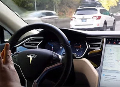 Mnet 189733 Tesla Autopilot 1