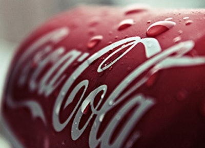 Mnet 147126 Coca Cola Picture Lead 0
