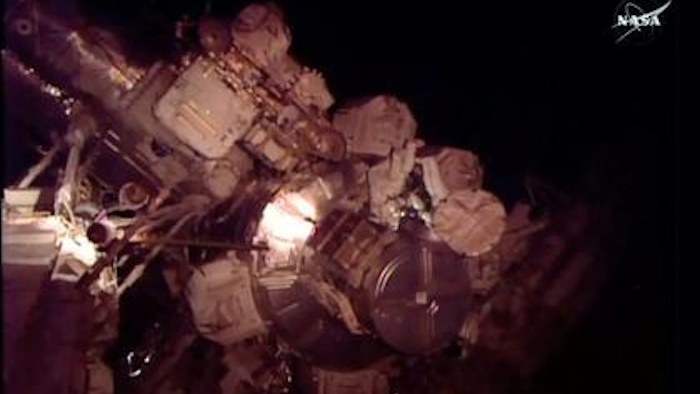Mnet 50618 Spacewalking Nasa