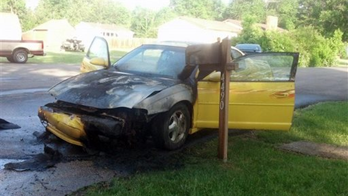 Mnet 50817 Gm Car Fire Elizabeth Berry Ap