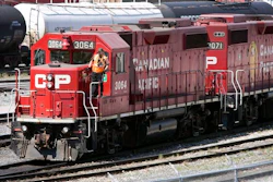 Mnet 51045 Canadian Pacific Train Ap