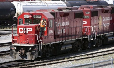 Mnet 51045 Canadian Pacific Train Ap