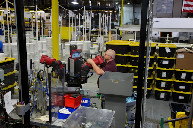Collaborative robots like Baxter from Rethink Robotics are already working in a number of American factories. Image credit: Rethink Robotics