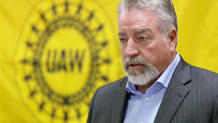 Gary Casteel, secretary-treasurer of the United Auto Workers, speaks during a news conference Thursday, Nov. 19, 2015, in Spring Hill, Tenn. (AP Photo/Mark Humphrey)