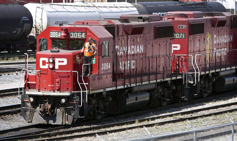Mnet 53676 Canadian Pacific Train Ap 0