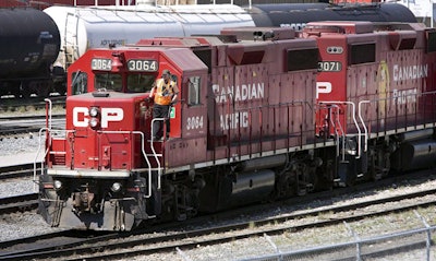 Mnet 53676 Canadian Pacific Train Ap 0