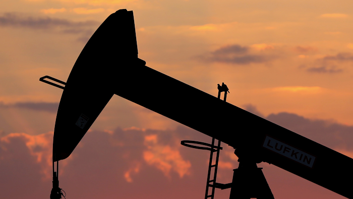 Mnet 122737 Mideast Bahrain Oil P Parr